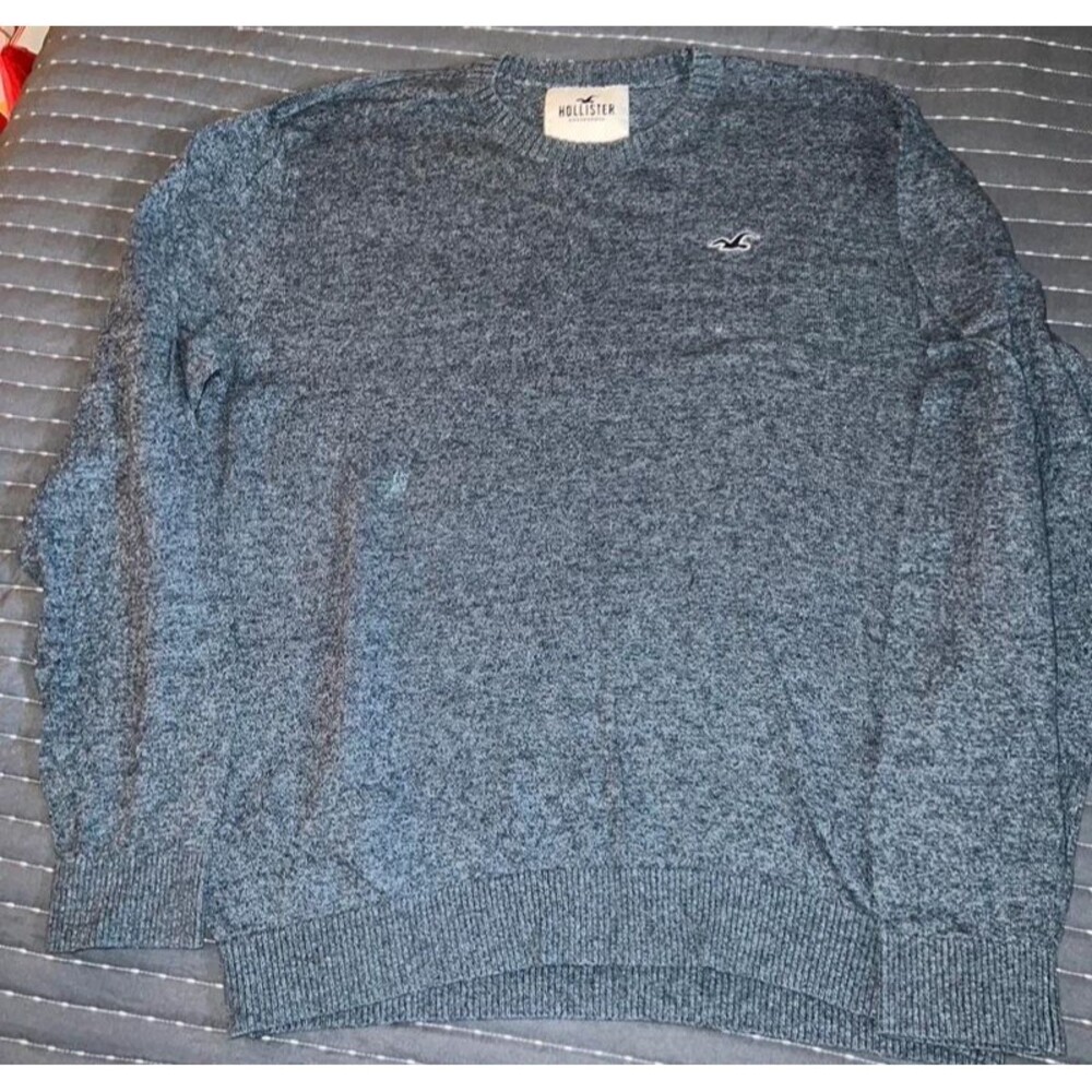 Blue Hollister crew neck